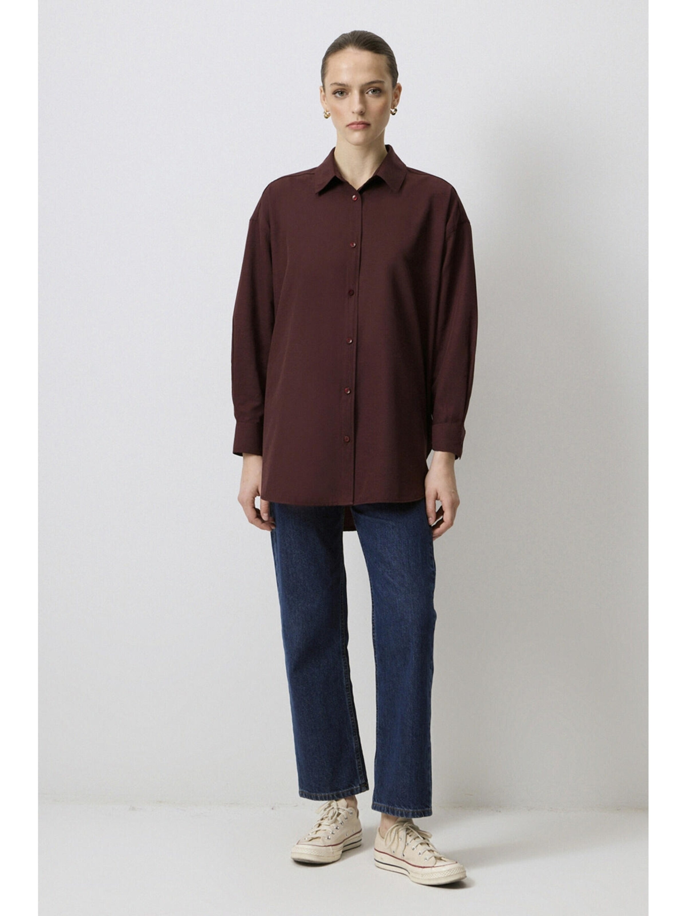 Touché Privé - Camiseta 'Oversized Poplin Shirt' en rojo: frente