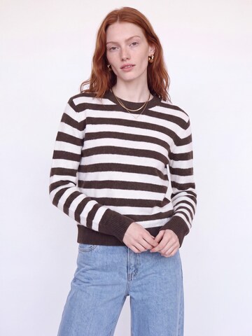 JJ Rebel Sweater 'JREBWSARAH' in Brown: front