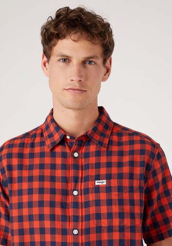 WRANGLER Regular Fit Hemd in Rot