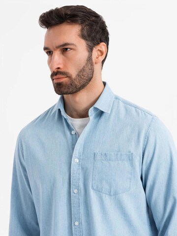 Coupe regular Chemise Ombre en bleu