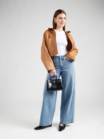 Wide leg Jeans di DKNY in blu