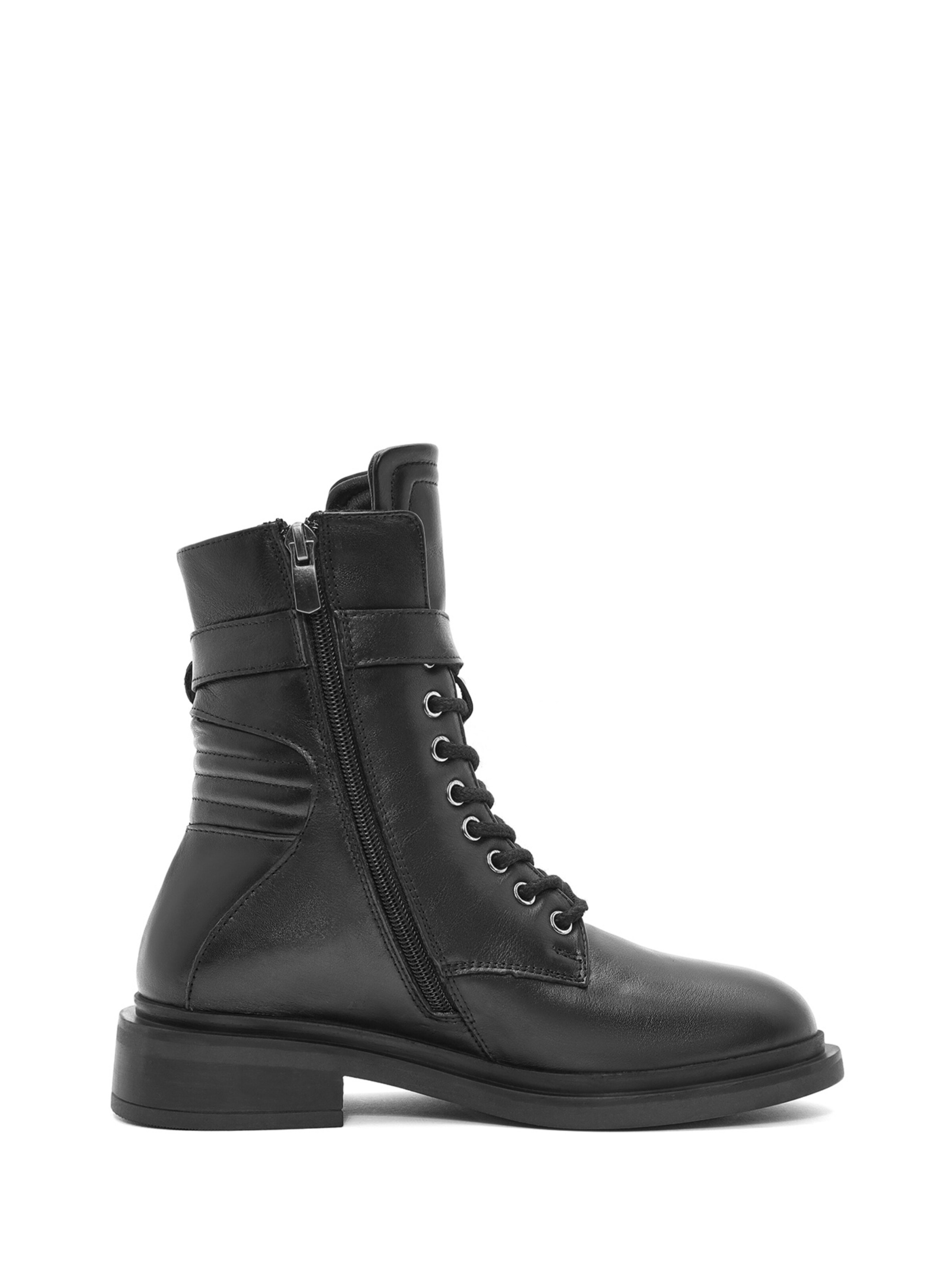 Derimod Lace-up bootie in Black