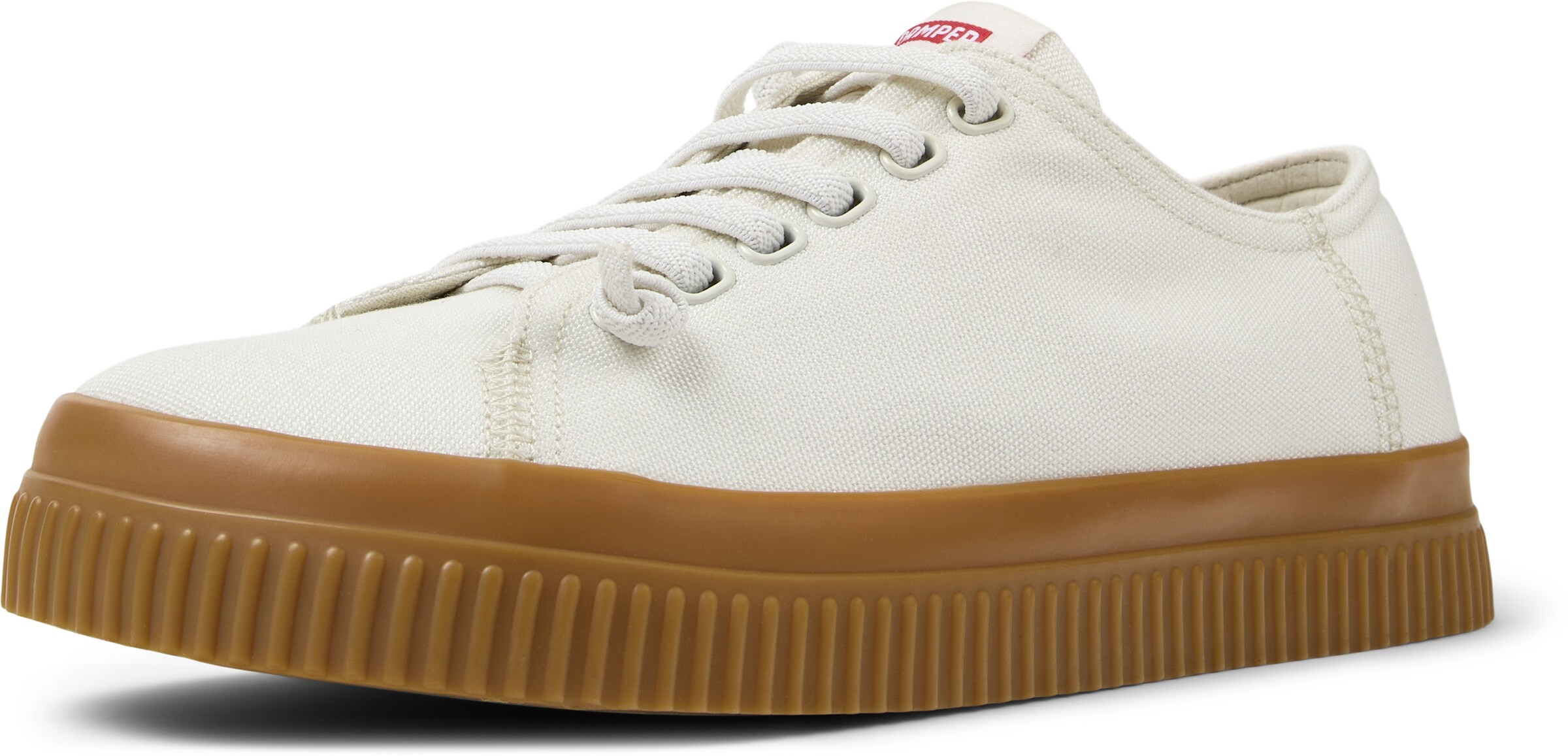 Baskets basses 'Peu Roda' CAMPER en blanc : devant