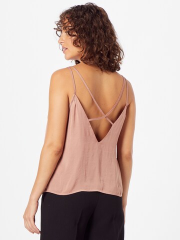 ABOUT YOU Top 'Lisey' in Pink
