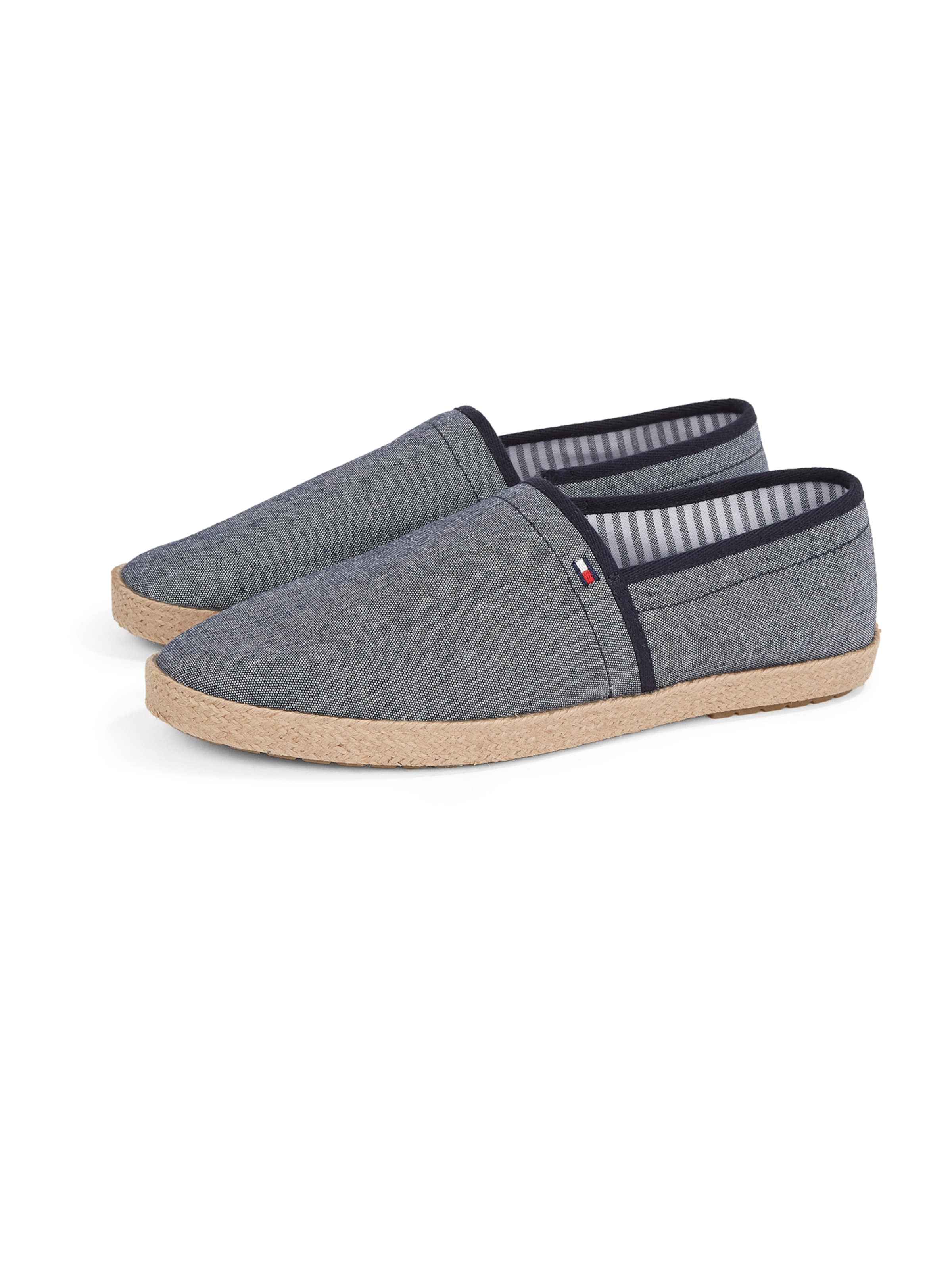 TOMMY HILFIGER Espadrilles in Blue