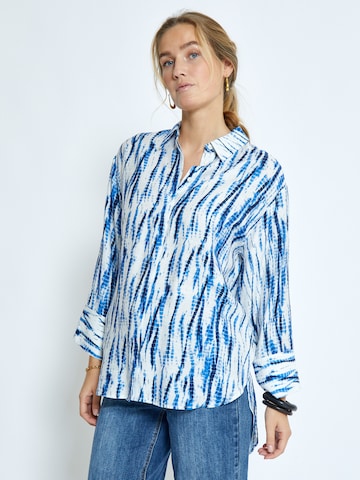 Peppercorn Bluse 'Gigi' in Blau: Vorderseite