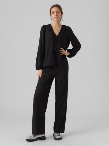 VERO MODA Blus 'Caren' i svart