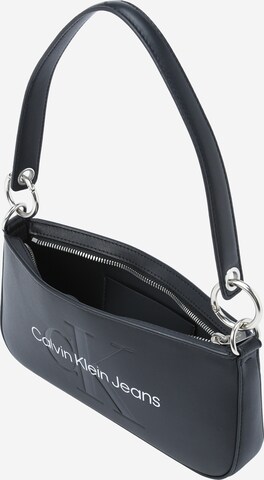 Calvin Klein Jeans Skuldertaske i sort