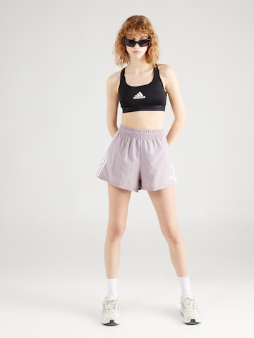 ADIDAS SPORTSWEAR Loosefit Sportsbukser 'Essentials' i lilla