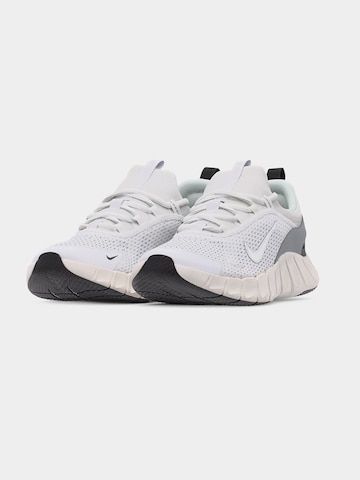NIKE Sportovní boty 'Free Ride' – bílá