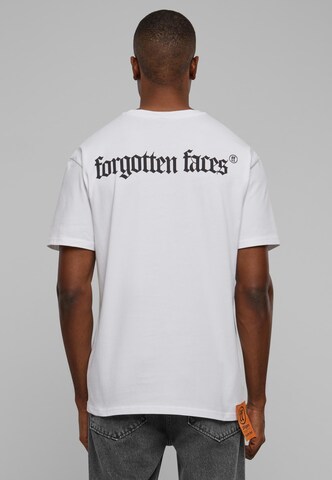 Forgotten Faces Shirt 'Splitted' in Weiß