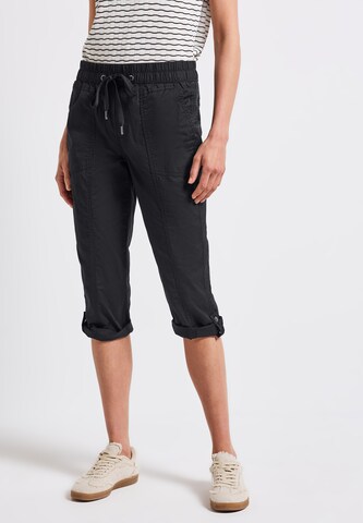 STREET ONE Slim fit Pants in Black: front