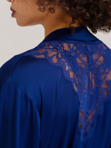 Hanro Kimono ' Mae ' in Blue