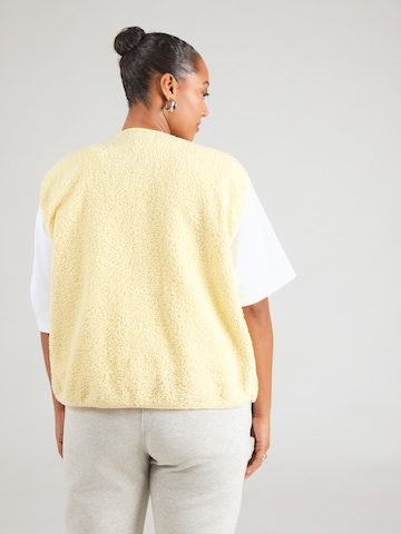 Vestă 'PCKATTY' de la PIECES Curve pe galben