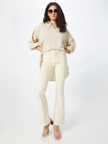 Thought Shirt 'Eliza' in Beige