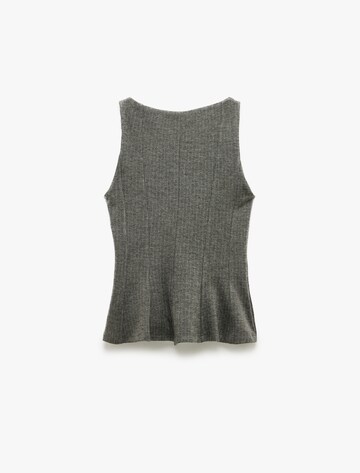 Koton Top in Grey