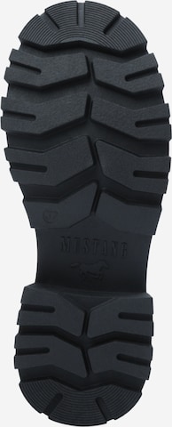 MUSTANG Boots in Black