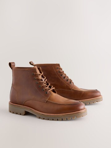 Next - Botas com atacadores em castanho