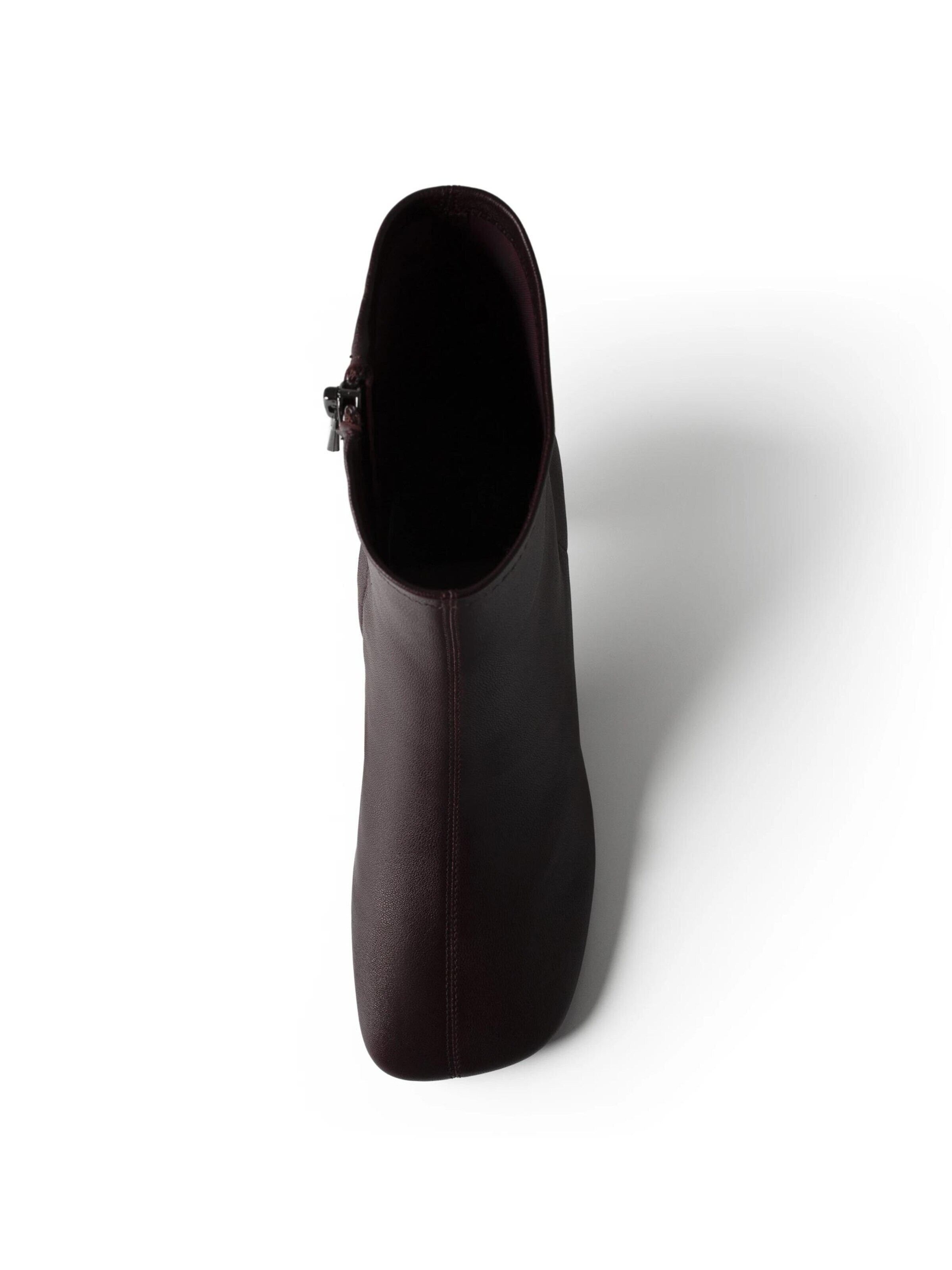 L37 HANDMADE SHOES Kotníkové boty 'YET UNKNOWN' – červená