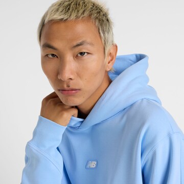 new balance Sweatshirt 'All Day Uniform' in Blauw