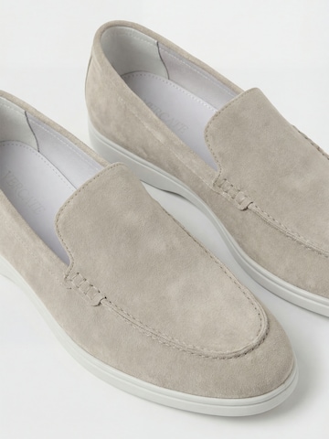 Vercate Slip-ons 'Florence' in Beige