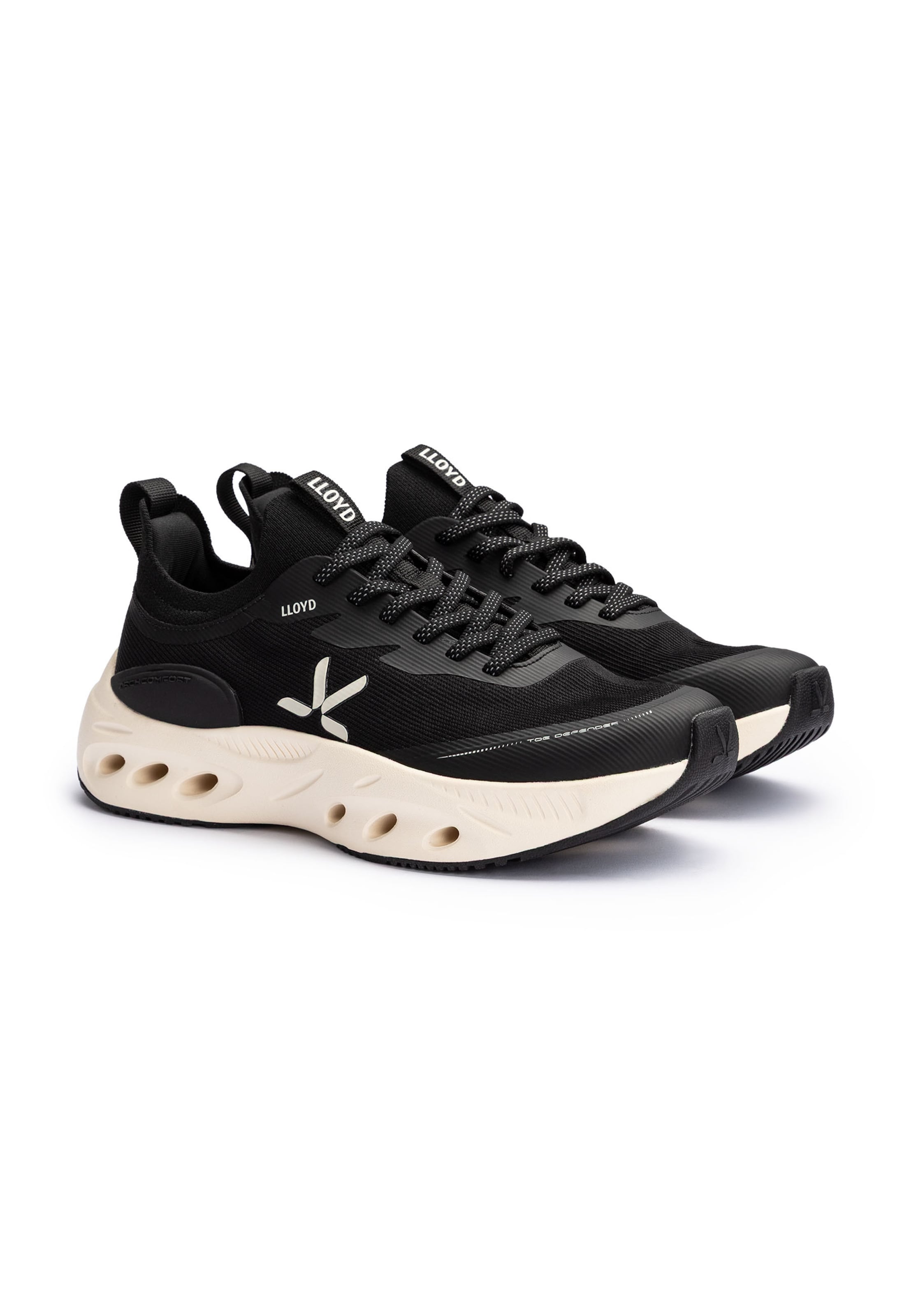 Baskets basses 'DASH ERA' LLOYD en noir