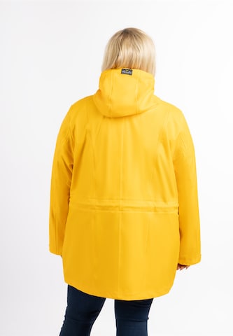 Manteau fonctionnel Schmuddelwedda en jaune