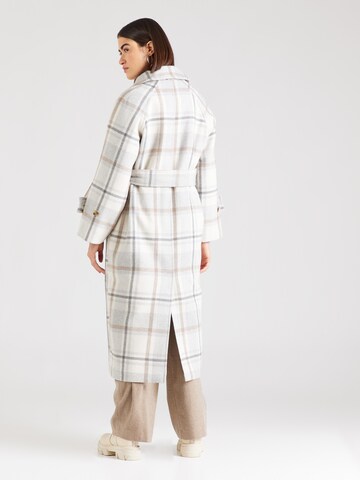 minimum Between-Seasons Coat 'Lissu' in Beige