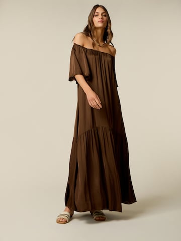 Robe oltre en marron