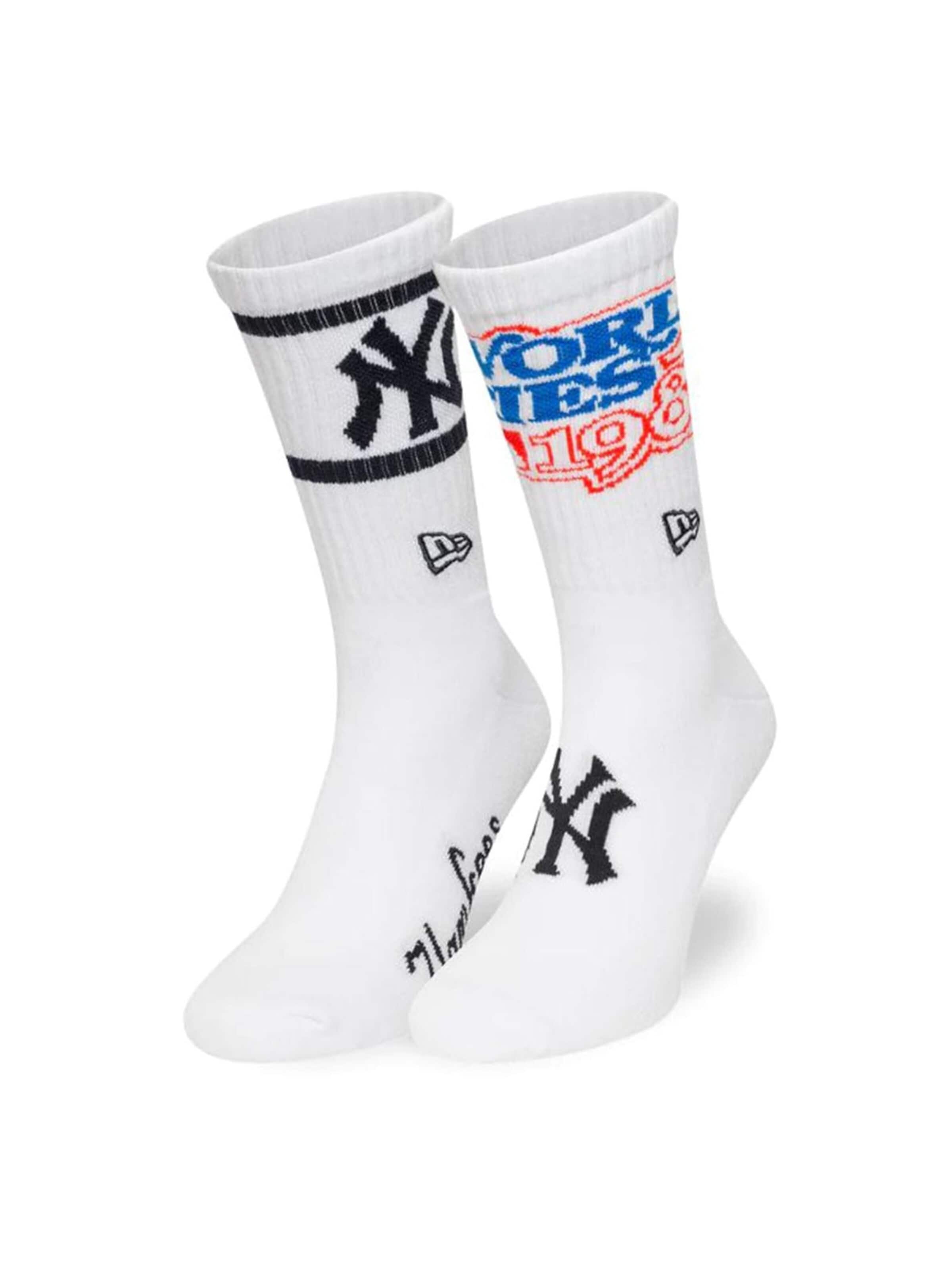 NEW ERA Socks in White: front