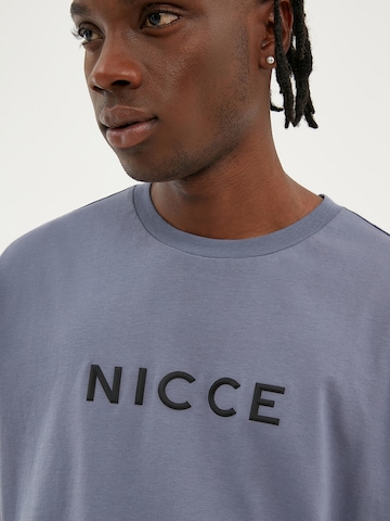 Nicce T-shirt i blå