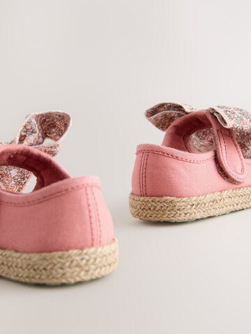 Next - Bailarina en rosa