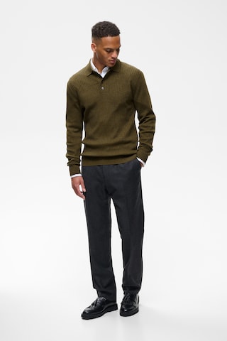 Matinique Sweater in Brown