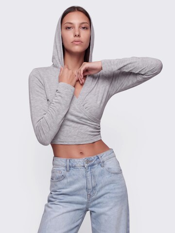 studioselect Tričko 'Nelly' – šedá: přední strana
