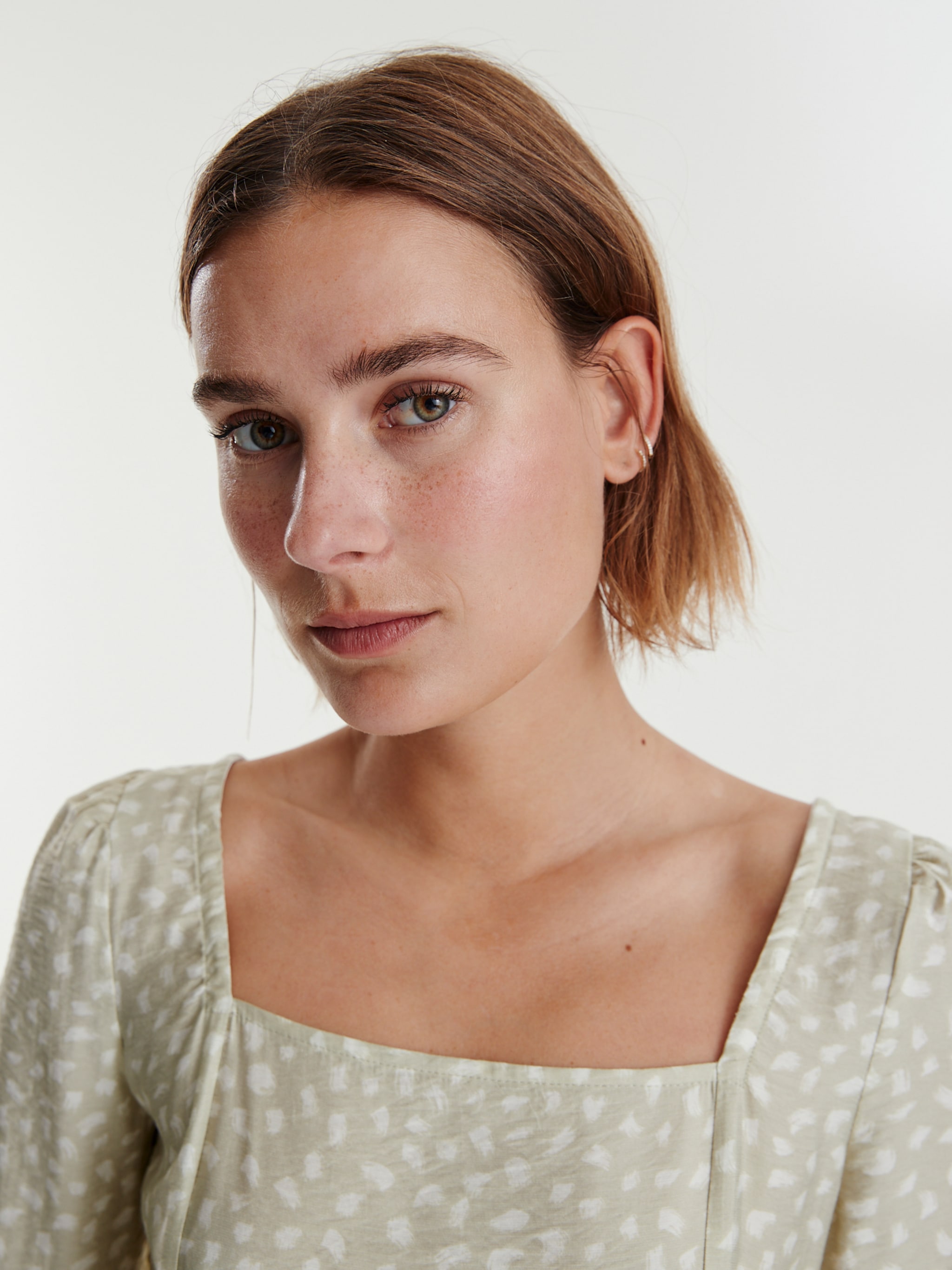 EDITED Prodotti Abito 'Lotta' verde