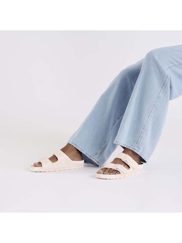 Chaussure basse 'Arizona' BIRKENSTOCK en rose : devant