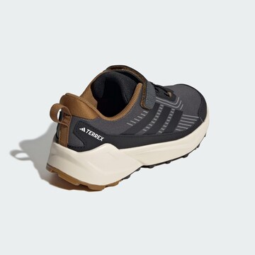 ADIDAS TERREX Lågsko 'Trailmaker 2' i grå