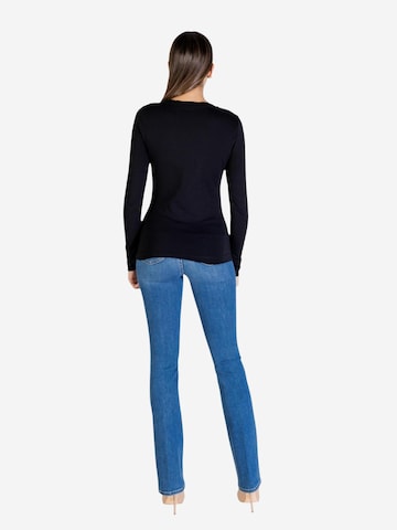 Maglietta 'LEO TRIANGLE' di GUESS in nero