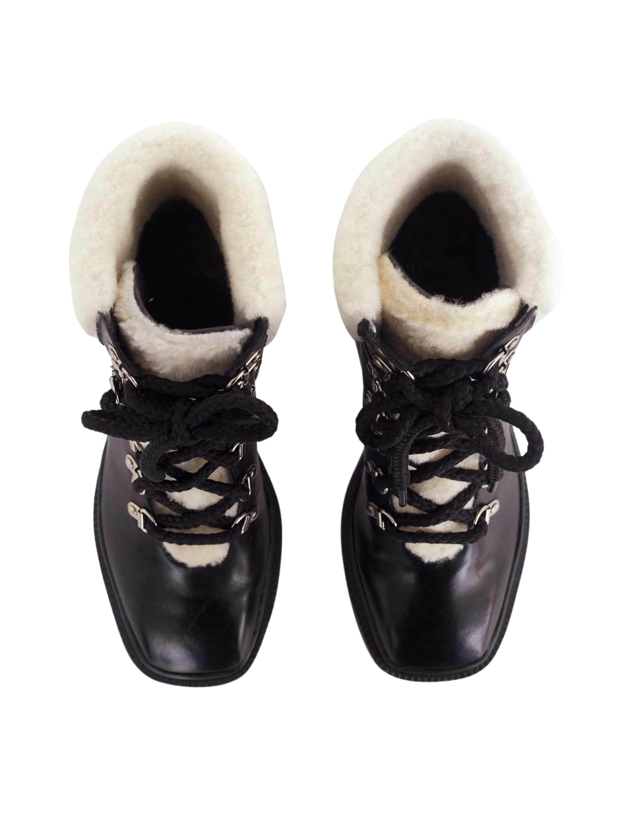Bottines 'Cassia' Mangara Atelier en noir