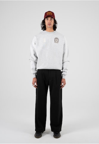 Prohibited Sweatshirt 'Club Member' in Grijs