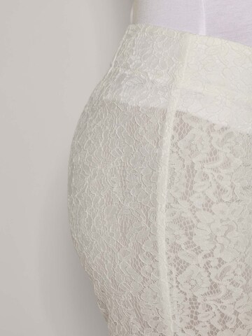 évasé Pantalon MADELEINE en blanc