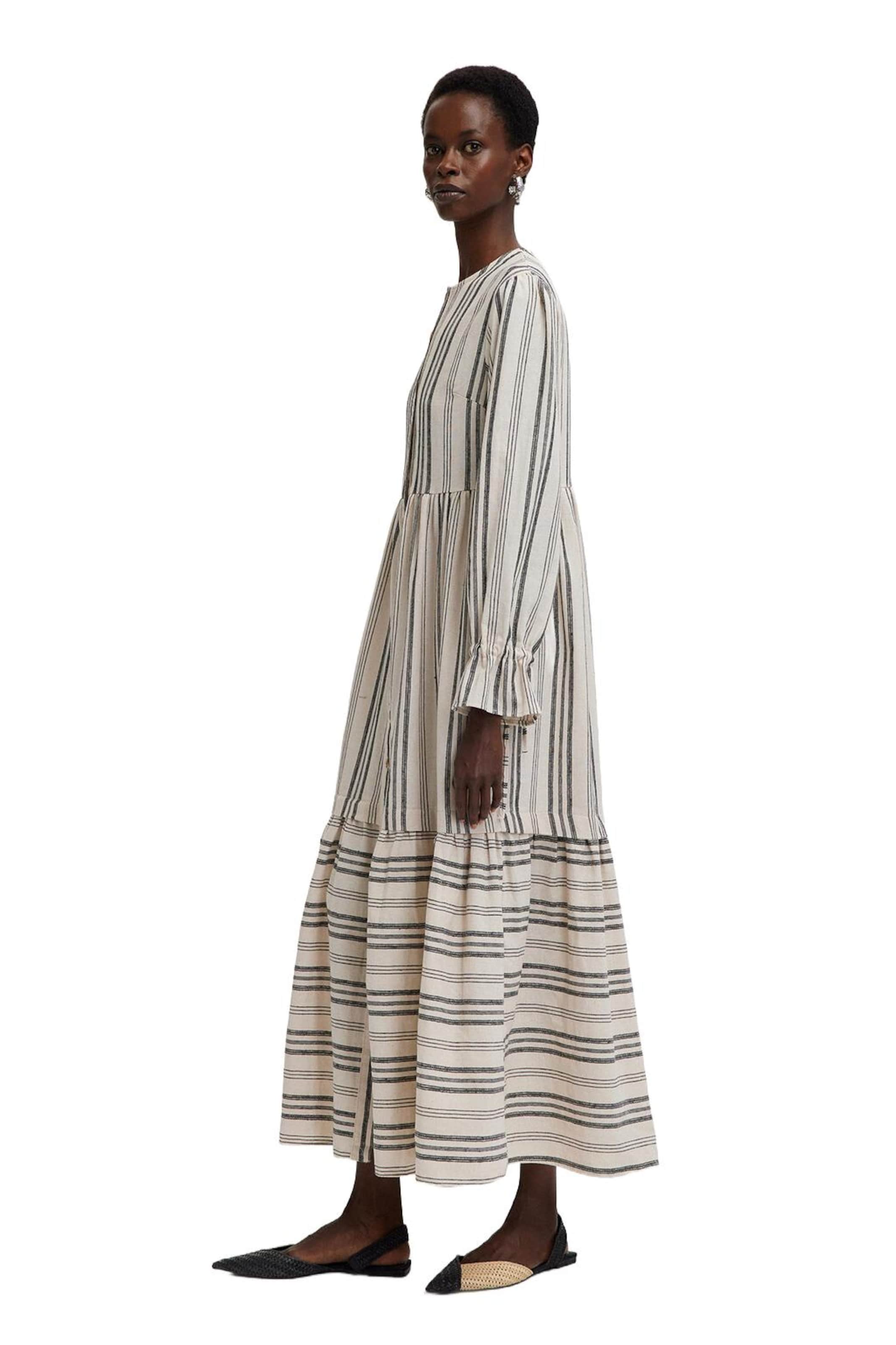 Touche Prive Kleid in Beige