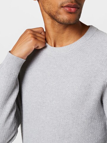 Pull-over NOWADAYS en gris