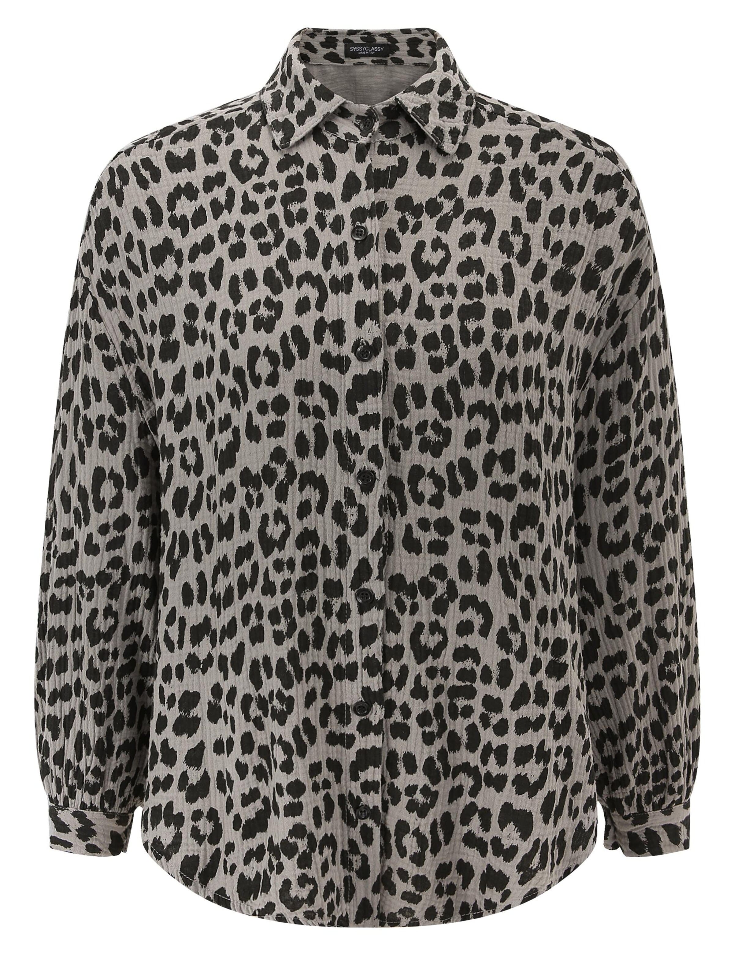 SASSYCLASSY Blouse in Grijs: voorkant