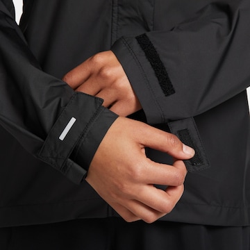 NIKE Trainingsjacke 'FAST' in Schwarz