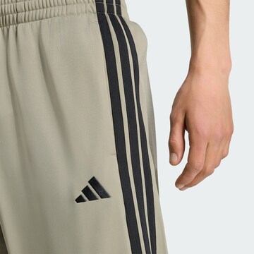 Completo per l'allenamento 'Dayready' di ADIDAS SPORTSWEAR in verde