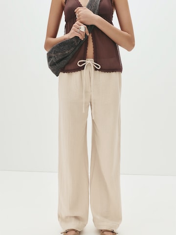 Wide Leg Pantalon Pull&Bear en beige : devant