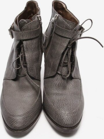 Marc Cain Dress Boots in 40 in Grey