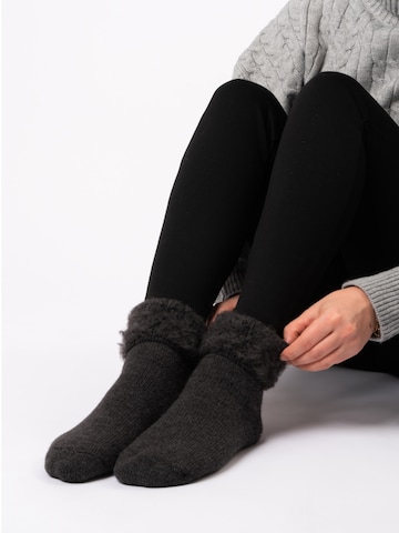 Occulto Socks 'Thermo Yuki' in Grey