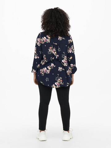 Chemisier 'Anita' ONLY Carmakoma en bleu